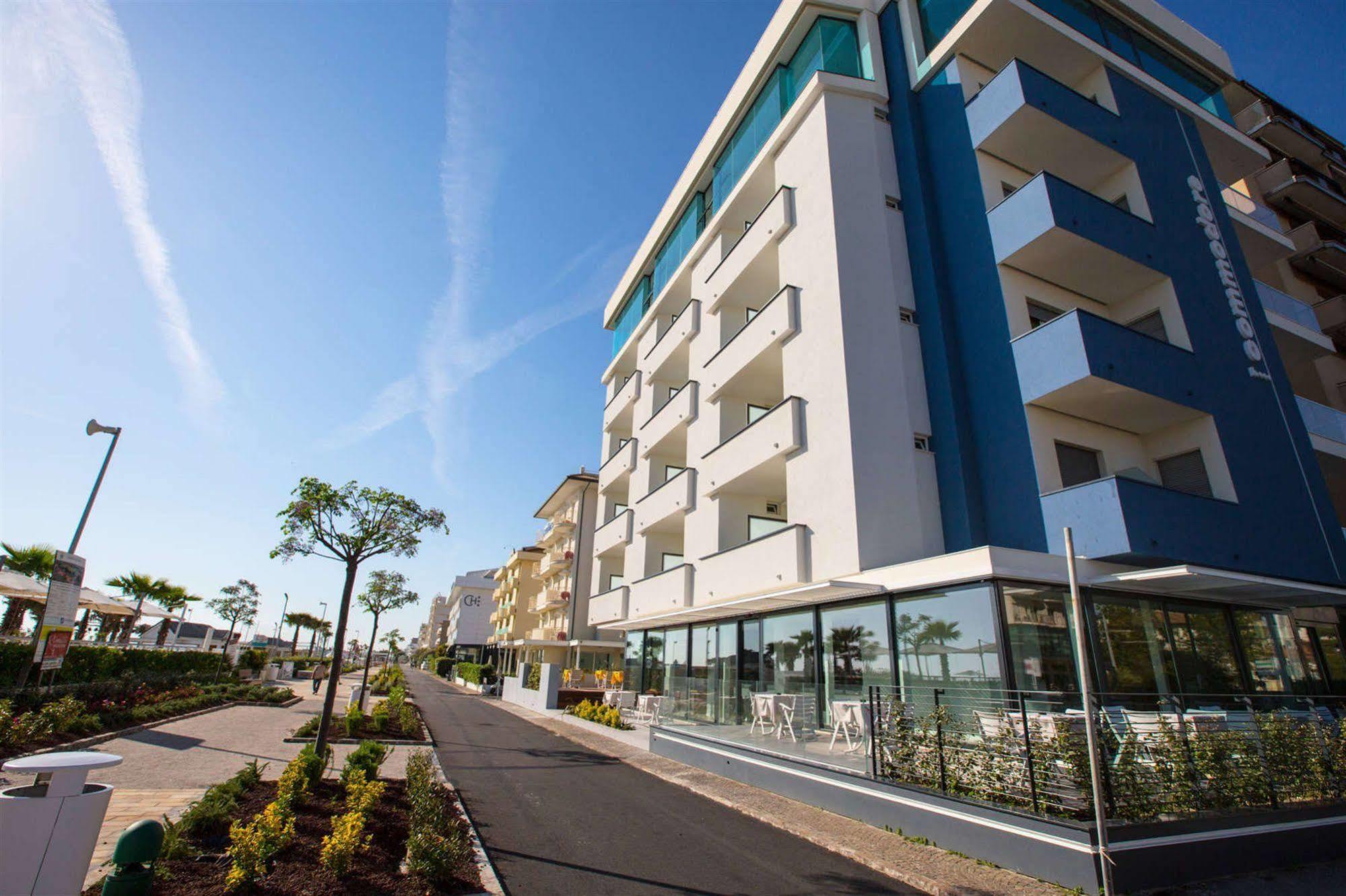 Hotel Commodore Riccione Luaran gambar